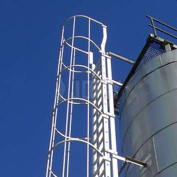 Cage ladder (catladder) installed on a silo.