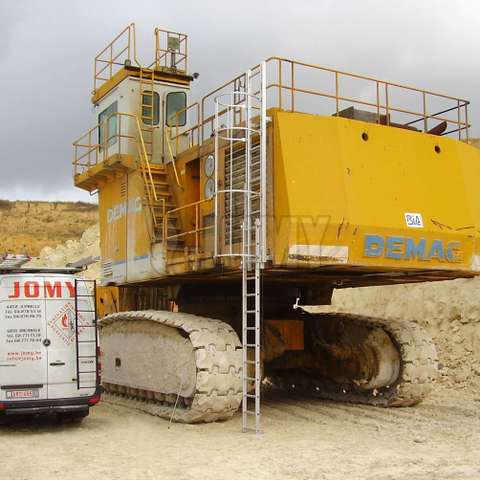 Drop-down ladder - Reliable in all conditions JOMY drop-down ladders are guaranteed to be reliable in all kinds of weather and environments.