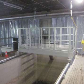 JOMY uses standard aluminum profiles designed by J_0_368_ JOMY walkways are engineered for easy and safe pas_0_367_