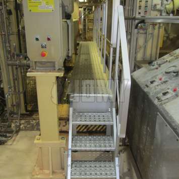 JOMY uses standard aluminum profiles designed by JOMY to make stairs, ladders, walkways, platforms and other constructions to your specific needs in an industrial environment. The JOMY engineers develop according to the EN 14122; machinery access. JOMY walkways are engineered for easy and safe passage at heights.