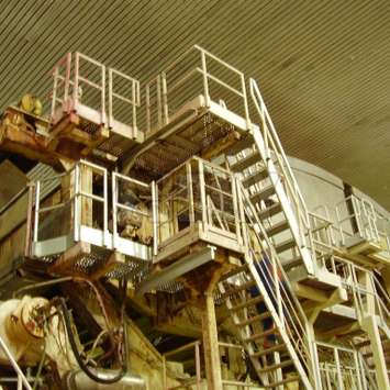 Machine access stairs in aluminum Machine access stairs in aluminum