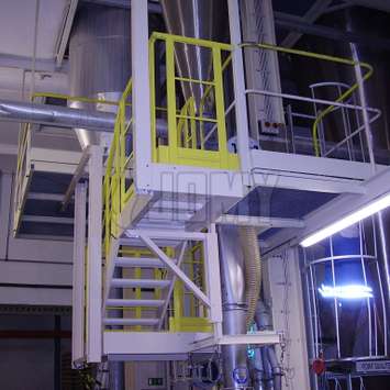 Machine access via aluminum construction Machine access via aluminum construction